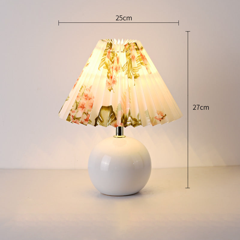 Diamond Ceramic Pleated Table Lamp, Bedside Table Lamp, Modern Bedside Lamp