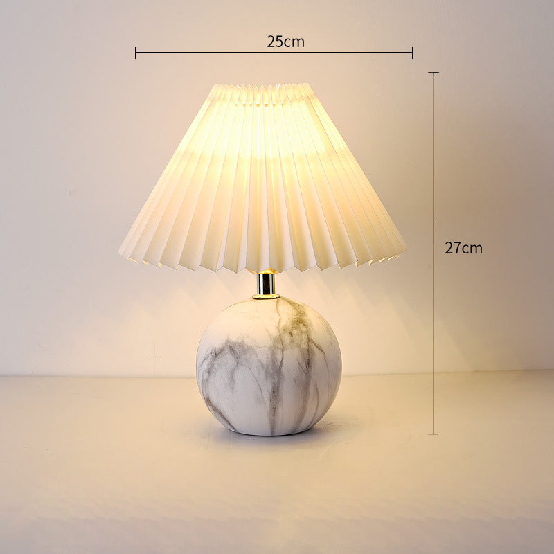 Diamond Ceramic Pleated Table Lamp, Bedside Table Lamp, Modern Bedside Lamp