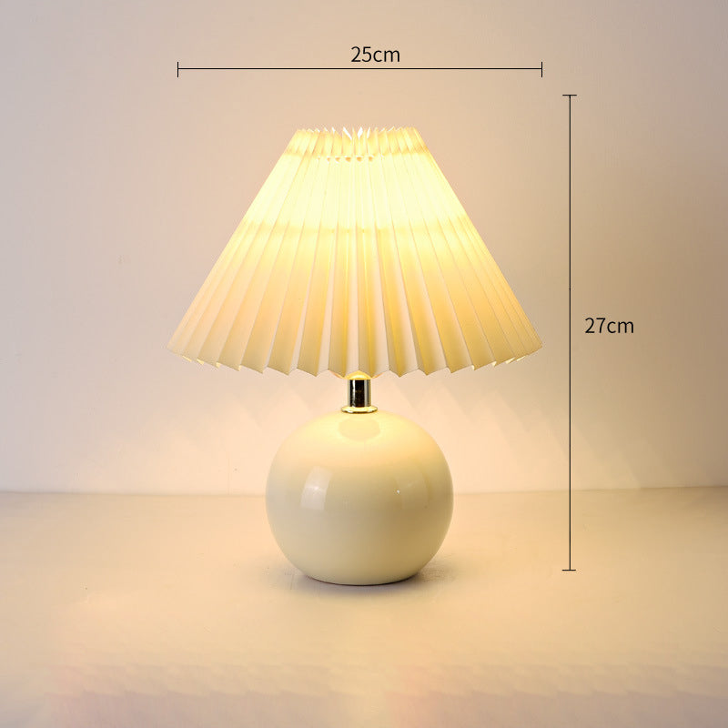 Diamond Ceramic Pleated Table Lamp, Bedside Table Lamp, Modern Bedside Lamp