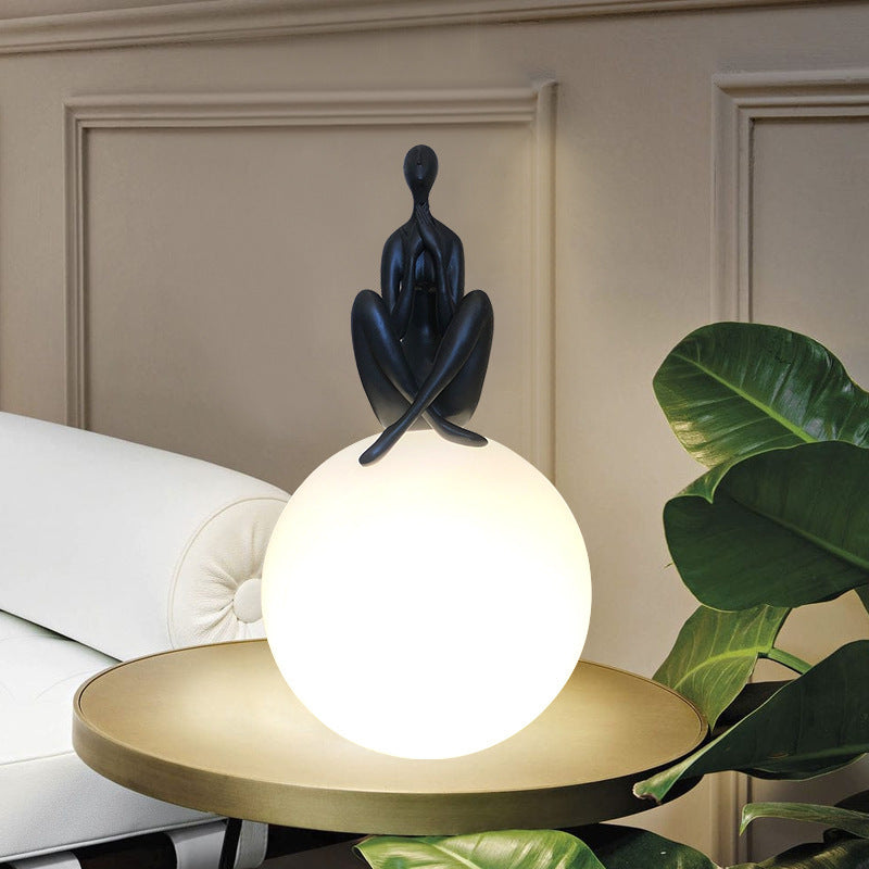 Simple Modern Table Lamp, Living Room Light, Reading Light