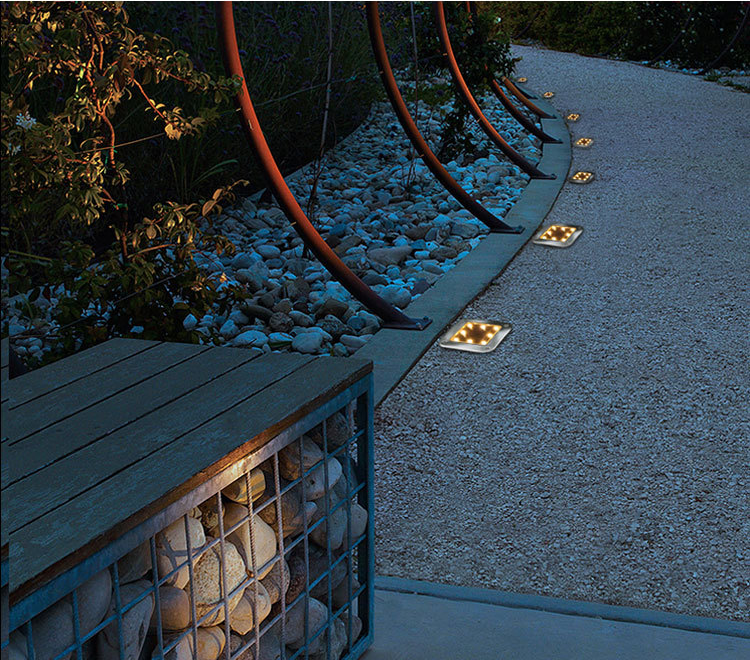 Solar Square Decking Light - Set of 4